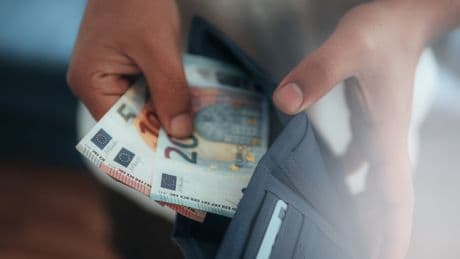 Mitteilung: EU-Kommission: Bulgarien kriegt 2026 den Euro – Defizitverfahren gegen Österreich