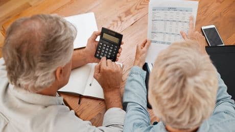Budget 2026 : pourquoi plus de retraités pourraient y gagner avec le nouvel abattement à 2 000 €