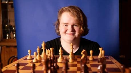 Trans-Schachspielerin: Weibliche Züge, männliche Züge