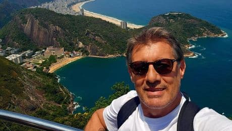 “Hacer cambios es lo que te mantiene vivo”: tres giros vitales y una mudanza a Brasil a los 61