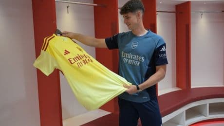 Kepa Arrizabalaga sends message to Arsenal teammate David Raya after completing transfer from Chelsea
