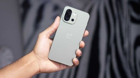 El OnePlus que más me ha gustado hasta la fecha es un grito al aire: hay casi 6.000mAh en el pequeño OnePlus 13s