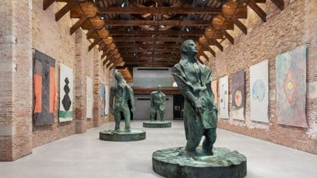 Exposition: le maître Thomas Schütte à la Punta della Dogana