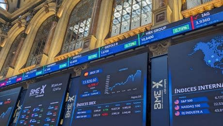 El Ibex 35 sube un 20,7% entre enero y junio y firma su mejor semestre desde 2013