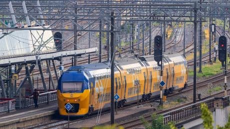 Geen treinen tussen Den Bosch en Tilburg door seinstoring