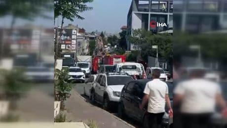 Eyüpsultan’da 2 katlı binada korkutan yangın