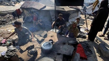 Gaza suma otros 44 muertos entre ataques de Israel y víctimas de la hambruna