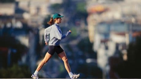 Power-Walking: Die Vorteile gegenüber Jogging, die kaum jemand kennt