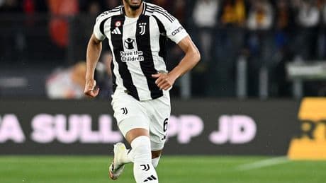 Beşiktaş'a İngiliz stoper iddiası!