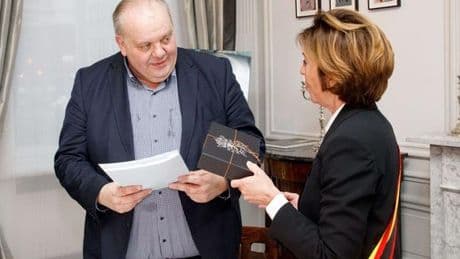 Ninove, première ville dirigée par d’extrême droite en Belgique, ébranlée par des soupçons de fraude électorale