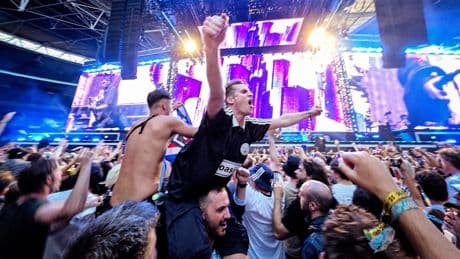 Neuer Rekord im Wembley-Stadion - Die Fans dieser Band trinken am meisten Bier