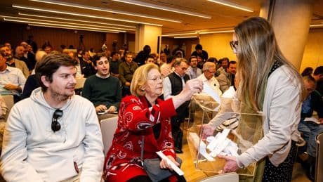 Los accionistas del Levante dan luz verde a las cuentas 2023-24, con unas pérdidas de 12,8 millones