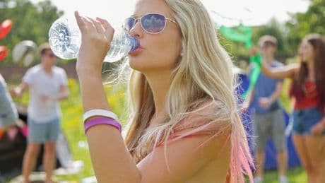 Glastonbury goers urged to add £3 ingredient to water to guarantee good night's sleep