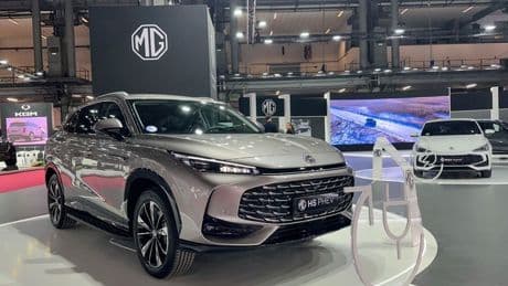 MG HS PHEV: el híbrido enchufable con una autonomía superior a los 100 kilómetros