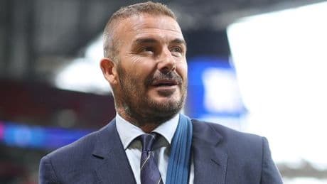 David Beckham seen for first time since op as he gives injury update