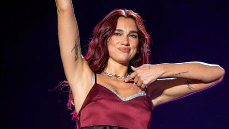 On a vu le concert époustouflant de Dua Lipa