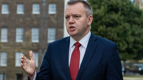 Royaume-Uni : pour contrer Farage, le Labour brandit le rapprochement avec l’UE