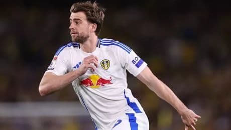 'Monster' Patrick Bamford wages revealed as Celtic transfer target drops cryptic hint over unhappy Leeds Utd exit