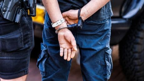 Vier mannen gearresteerd na schietpartij en achtervolgingen in Amsterdam-Noord