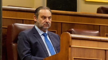 Ábalos niega haber tenido ninguna relación sentimental ni personal con Claudia Montes