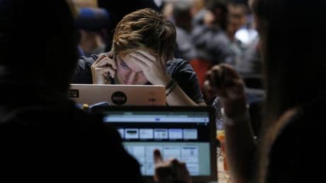 Gamificación, eventos y 'headhunters': así recluta a jóvenes el cibercrimen