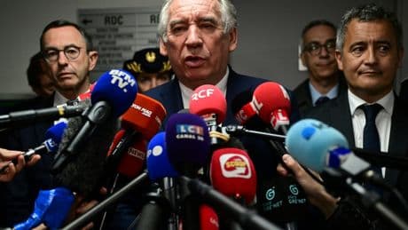 Pour François Bayrou, les attaques contre les prisons sont une réaction à la loi narcotrafic