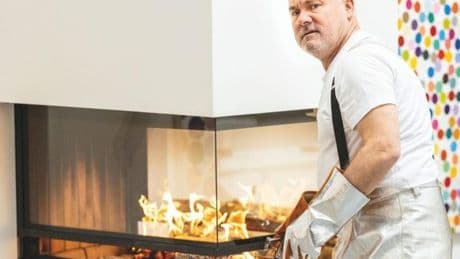 Damien Hirst cocina el negocio del milenio: obras que se reproducirán después de muerto