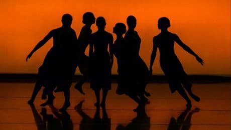 Kadın dansçılar, istismar ve şiddeti ifşa etti: #DansEğitimiDeğilİstismar