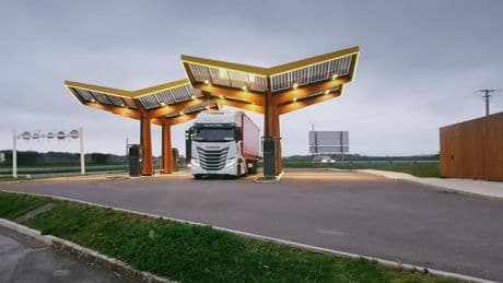 Elektrotrucker: "Es gibt keinen Grund mehr, einen Diesel-Lkw zu fahren"
