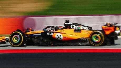 McLaren se ríe del cambio de normativa y Alonso ilusiona para empezar
