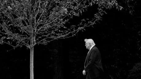 Why Trump Is Mad at the ‘Sleazebag’ Leonard Leo