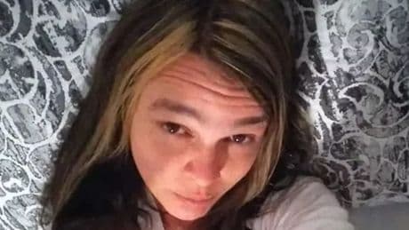 Pub chef offers mum, 36, something to eat before she ends up in freezer for sexual kicks
