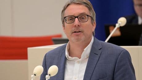Umgang im Landtag: SPD-Fraktionschef sieht Radikalisierung der AfD