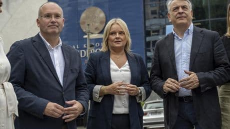 El PP reprocha a Sánchez su pacto con el 'vertedero moral' de Bildu: 'Lleva a asesinos en sus listas y lo dirige un secuestrador'