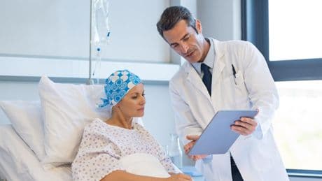Cancer : adapter l’immunothérapie à la vie des malades peut la rendre plus efficace
