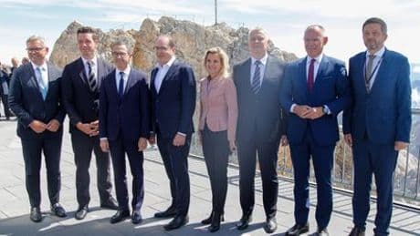 Migration: Alexander Dobrindt will schärfere Regeln in Europa