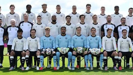 Trainer Di Salvo gibt bekannt: Der finale Kader für die U21-Europameisterschaft steht fest