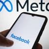 Meta, propriétaire de Facebook et Instagram, va mettre fin aux publicités politiques dans l'UE à cause des règles "impraticables" de Bruxelles