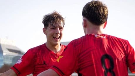 El Huesca supera al Mallorca y la Damm iguala con el Nàstic Manresa