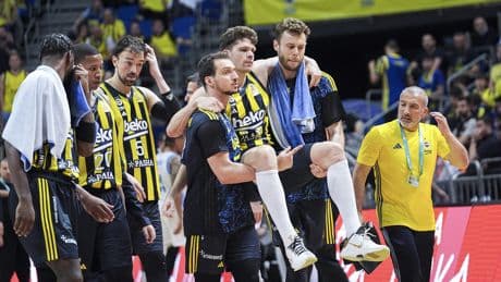 Fenerbahçe Beko'ya Tarık Biberovic'ten kötü haber