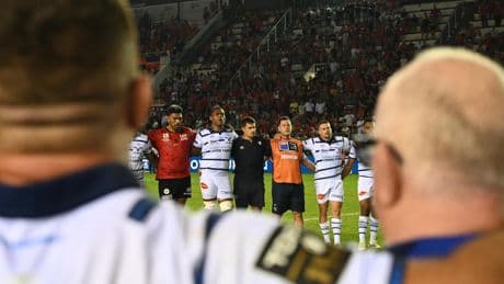 Top 14 : Toulonnais et Castrais unis pour un hommage collectif à Raisuqe (en vidéo)