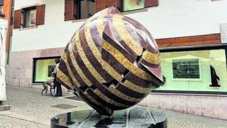 La bellezza intrinseca di "Tutto ciò che luccica"