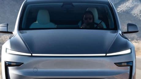 Tesla'dan 'VPN' özrü
