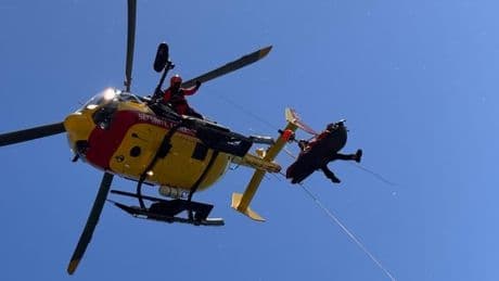 Hautes-Alpes: un cycliste héliporté dans un état grave après avoir été percuté par une voiture