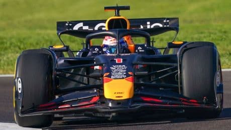 Verstappen komt in derde training in Imola beter voor de dag met derde tijd