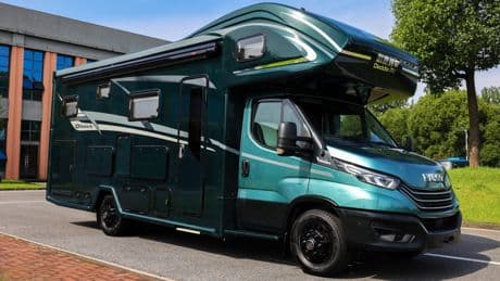 La autocaravana de lujo china que está fabricada totalmente en fibra de carbono