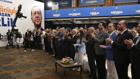 'AKP kampında asgari ücrete çift zam teklif edildi' iddiası