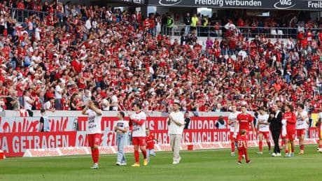 Fußball-Bundesliga: "Nichts verloren": Appell von Freiburgs Schuster