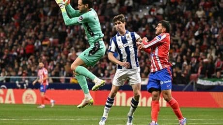 Las mejores paradas de la jornada 35 en Primera