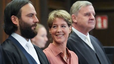 Block-Prozess: Star-Anwalt Kury entlassen – was steckt hinter dem Bruch?